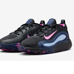 Nike Kids IsoFly Basketball Sneakers